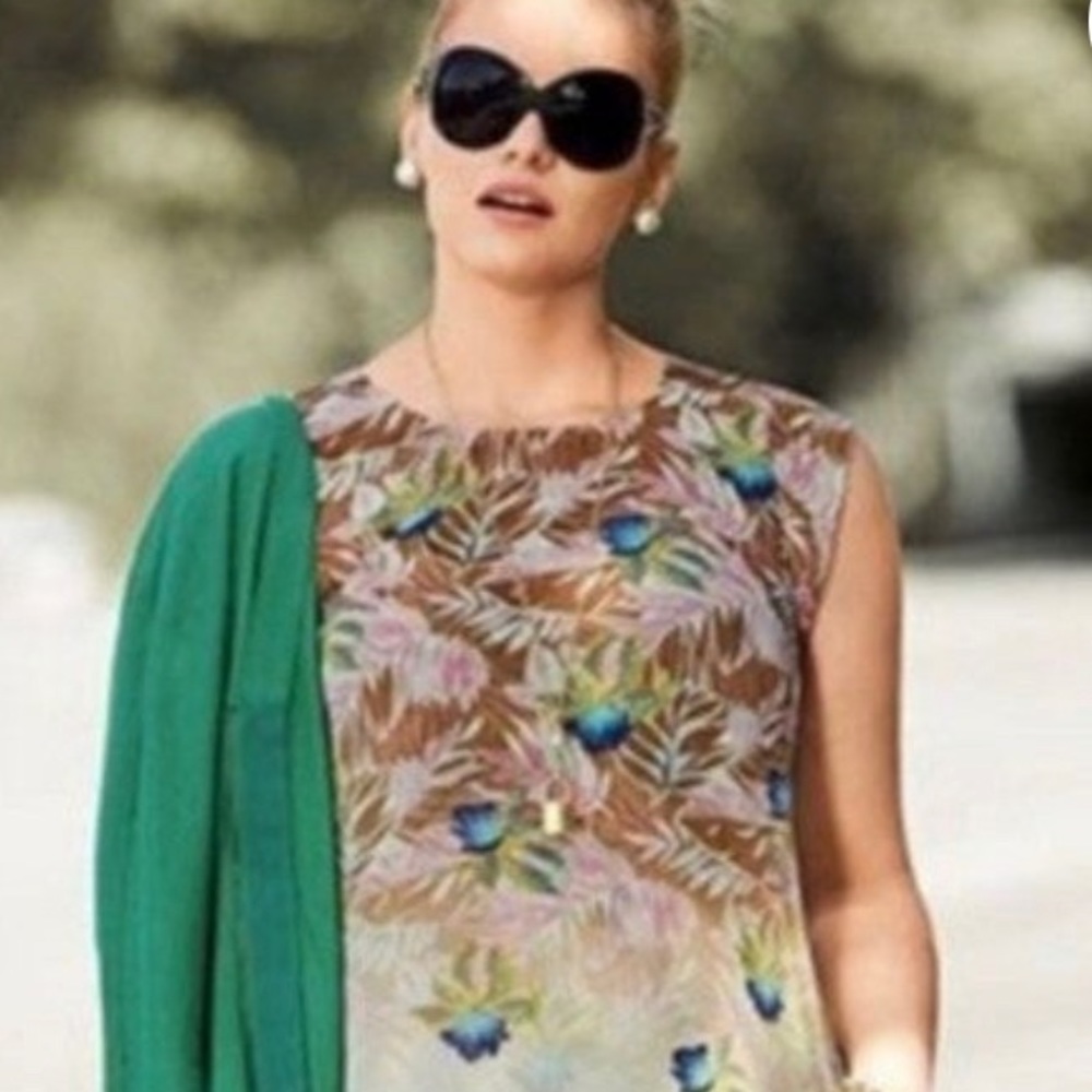 Cabi Parlor Top Size XL Beautiful floral #5216